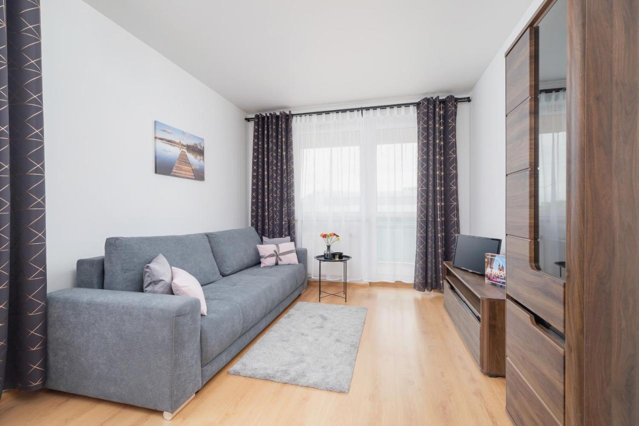 Apartament Cozy With Balcony Chmieleniec By Renters